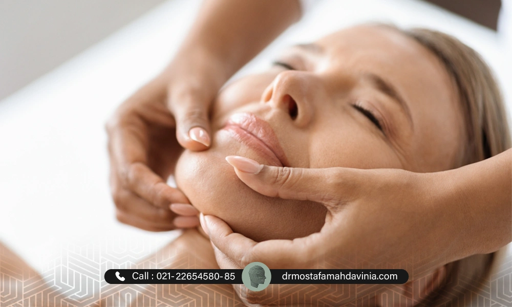 ماساژ دادن بعد از تزریق فیلر چانه