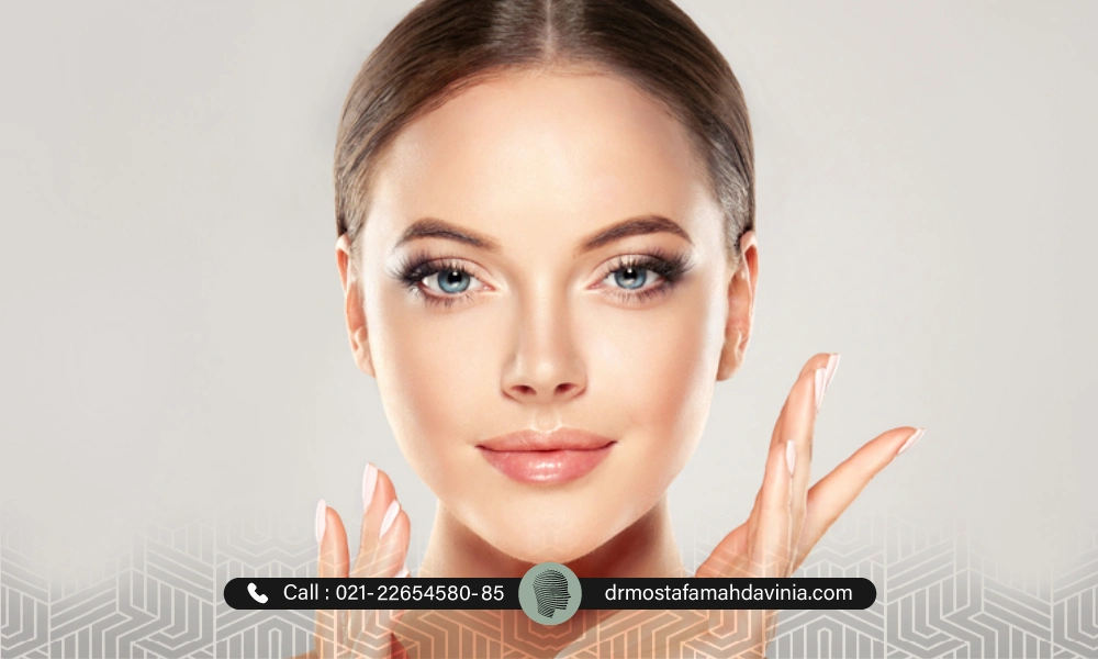 خانمی بعد از کانتورینگ صورت با فیلر