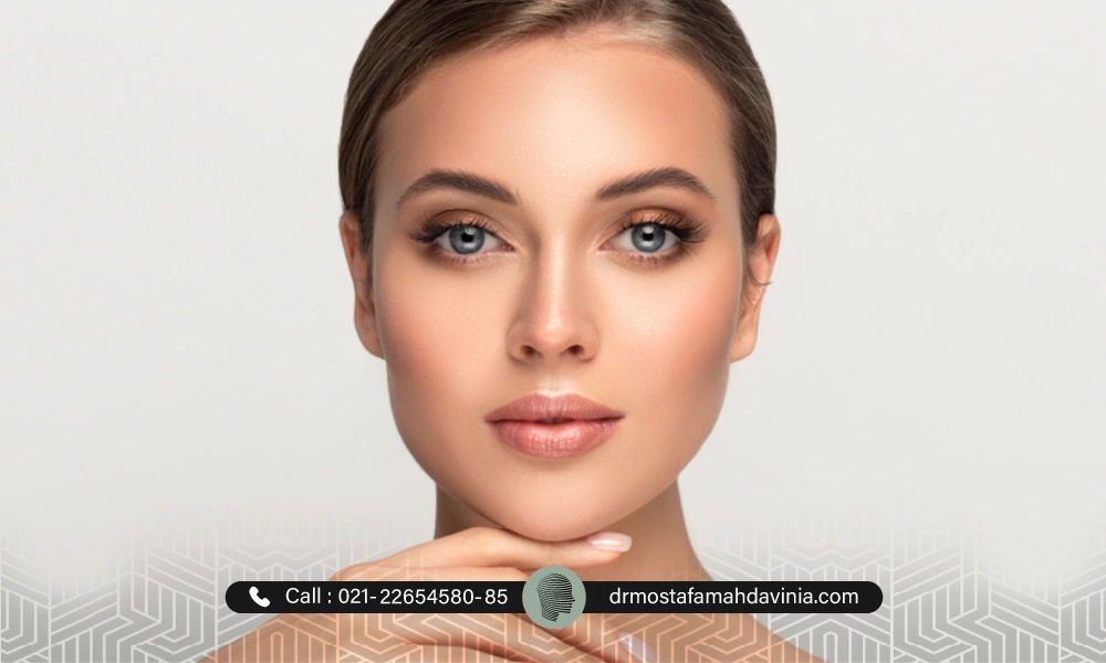 تصویر بعد از کانتورینگ صورت با فیلر توسط یک خانم